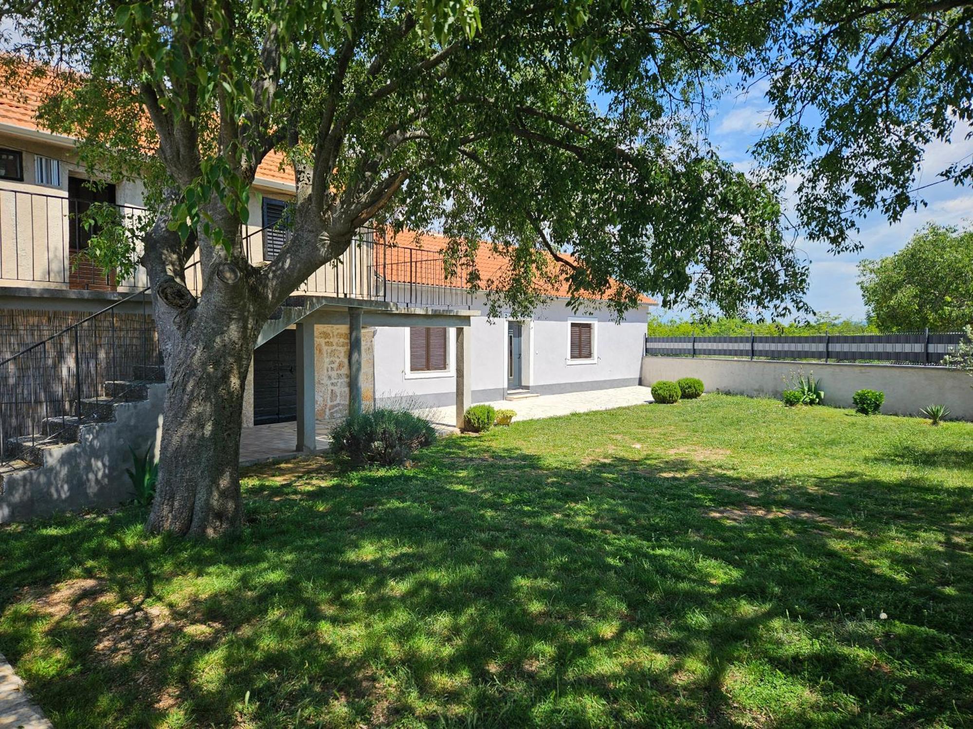 Holiday Home Nena Drniš Exteriör bild